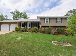 2102 Pell St, Scottsboro, AL 35769