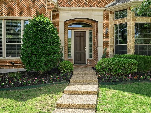 3rd image of 1504 Stratford Pl