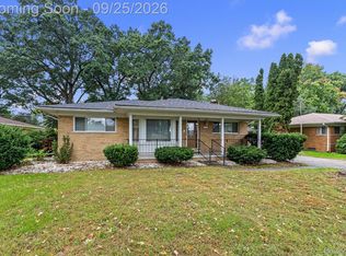 53165 Aulgur Dr, Shelby Township, MI 48316
