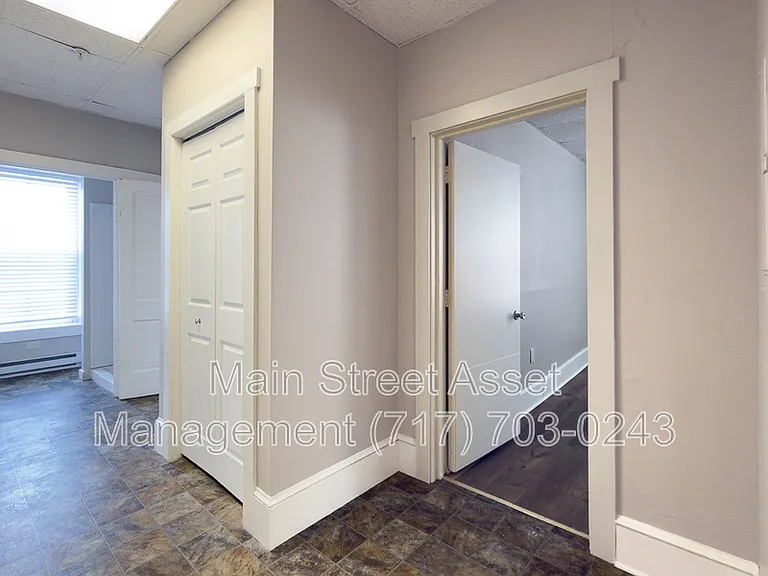 100 S Front St #1 — Photo 15