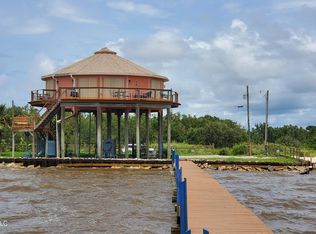 4304 Beach Blvd, Ocean Springs, MS 39564