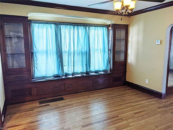 3rd image of 2148 Lewis Dr #50
