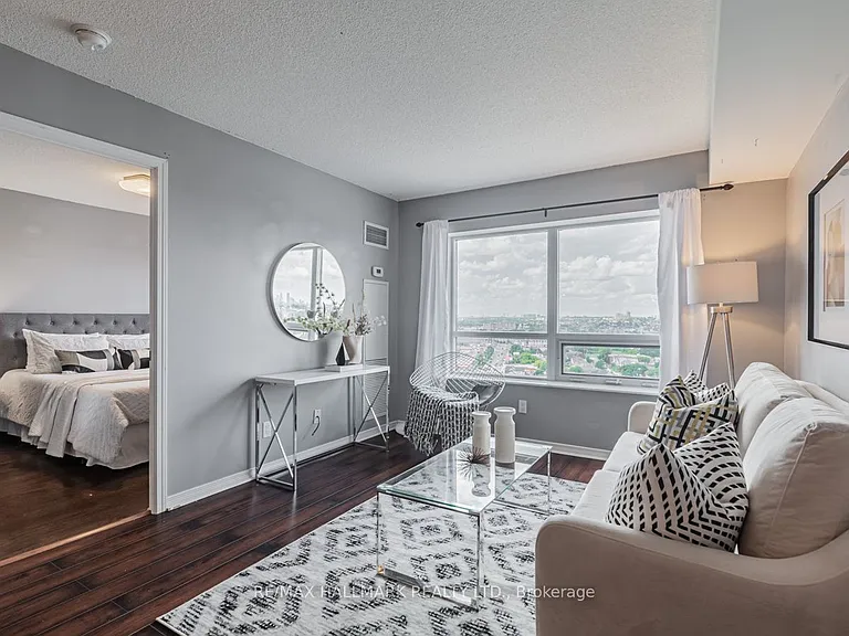 60 Heintzman St #1802 — Photo 15