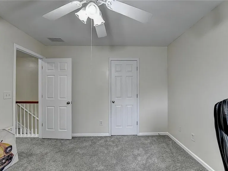 2602 Pierce Brennen Ct — Photo 38