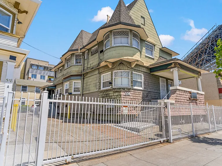 514 W Macarthur Blvd #3 — Photo 16