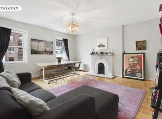 210 W 15th St APT 3, New York, NY 10011