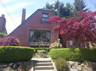 7047 21st Ave NW, Seattle, WA 98117