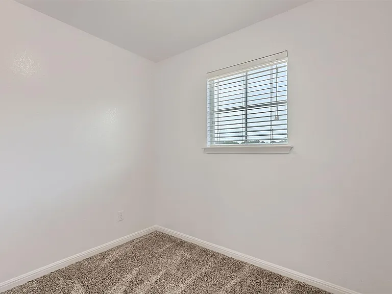 131 Lavaca Loop — Photo 19