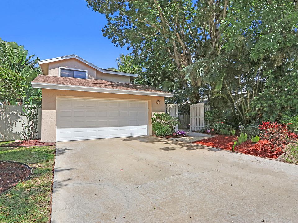 1st image of 1110 NW 18th Ave
