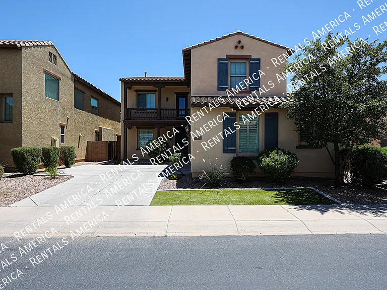 3575 S Jasmine Dr — Photo 1