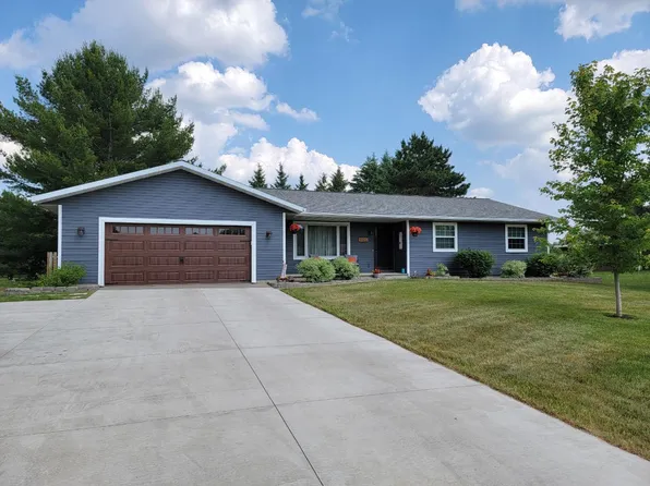 905 Sunset Dr, Antigo, WI 54409