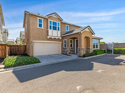 2260 Gallery Dr, Riverbank, CA, 95367