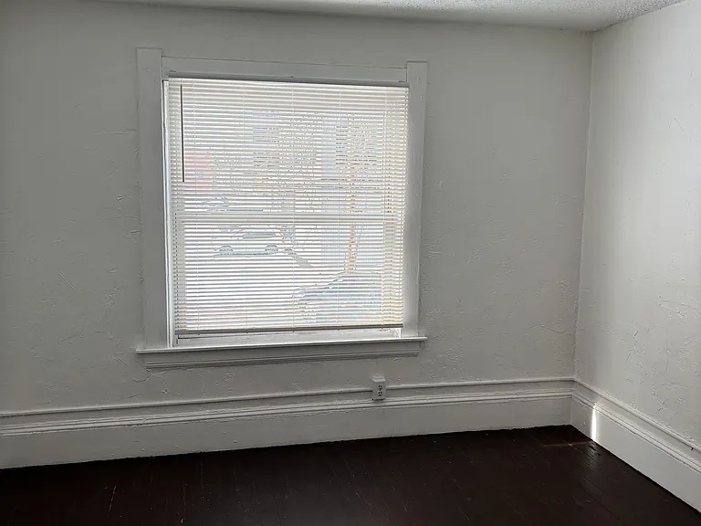 2225 W 11th St #2225 — Photo 14