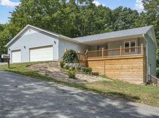 163 Queensberry Dr, Branson West, MO 65737