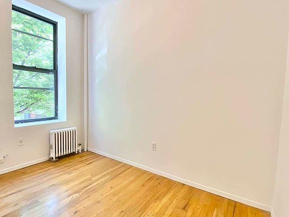 4th image of 433 E 75th St #23B