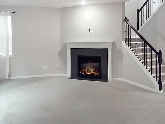 2nd image of 13527 193rd Ave E