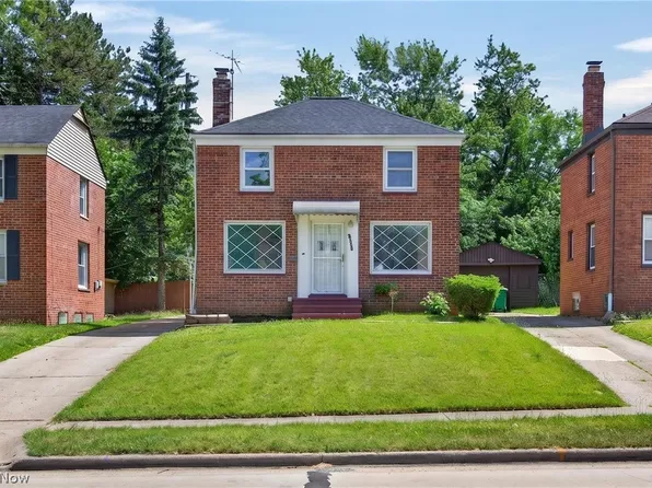 18412 Waterbury Ave, Maple Heights, OH 44137