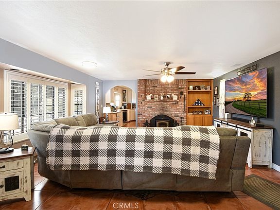 5th image of 1529 Olive St