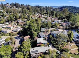 41 Hemlock Ln, Oakland, CA 94611