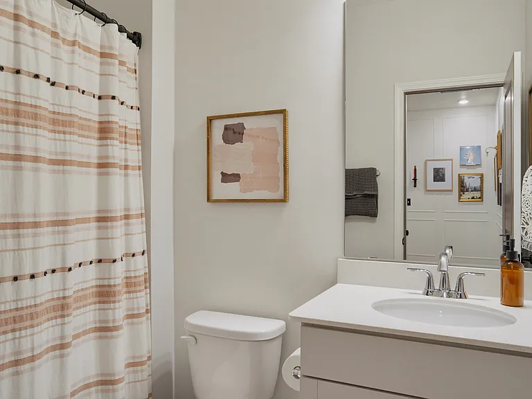 1517 Irving Hill Dr — Photo 23