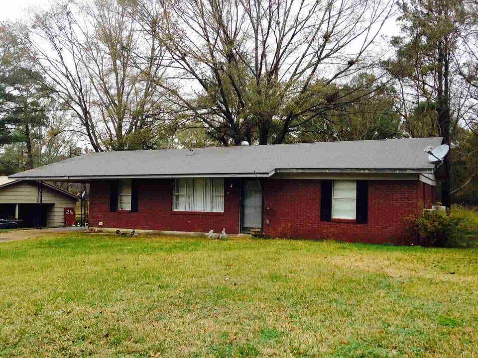 1st image of 925 Linden Dr
