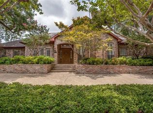 6407 Clubhouse Cir, Dallas, TX 75240