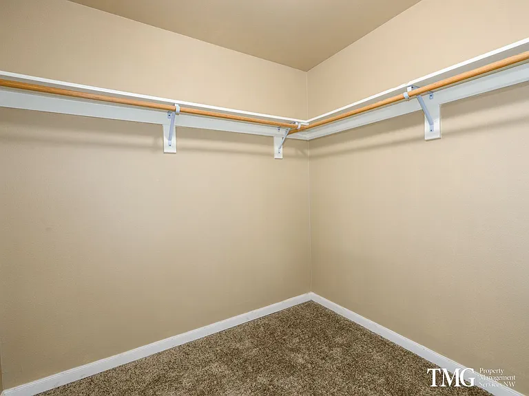 9807 NE 76th Way — Photo 45