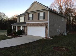 2821 Loxdale Farms Dr, Monroe, NC 28110