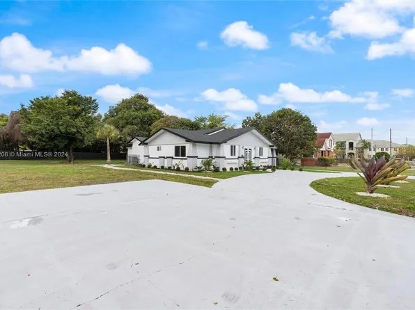 1860 NW 81st St, Miami, FL 33147