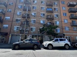 4318 Robinson St APT 7D, Flushing, NY 11355