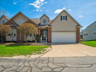 2615 Kerria Dr, Howell, MI, 48855