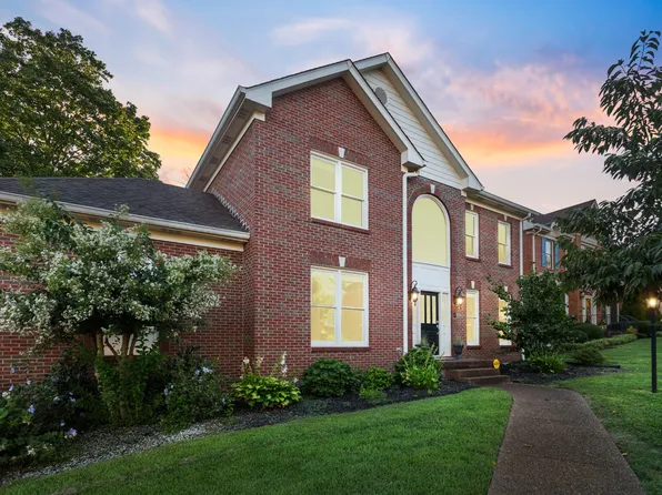 113 Doral Ln, Hendersonville, TN 37075