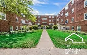 2727 W Berwyn Ave #1 — Photo 9