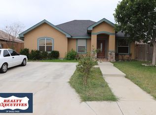 2726 Oak Manor Dr, Eagle Pass, TX 78852
