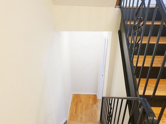 5th image of 105 Lexington Ave APT 6C