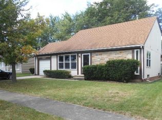1855 Ashwood Ln, Aurora, IL