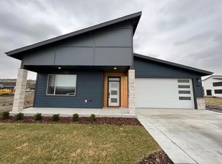 140 Southshore Ave, The Dalles, OR 97058