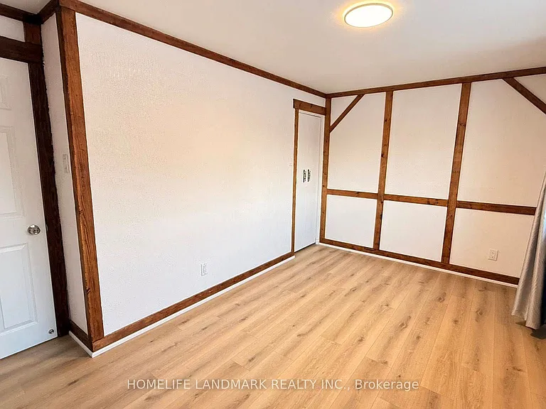 26 Kentish Cres — Photo 17