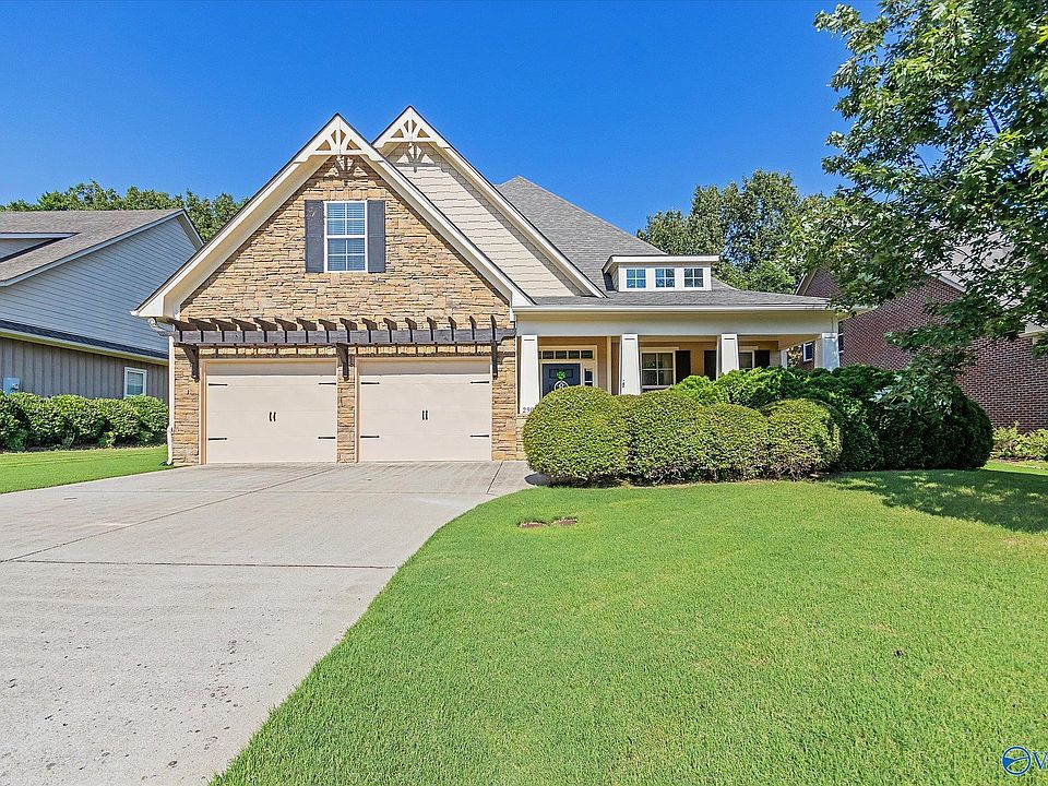 1st image of 2909 Blossom Park Dr SE