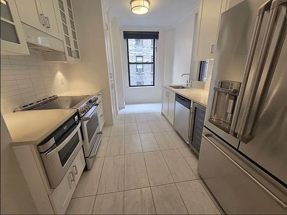 2nd image of 103 E 86th St APT 7D