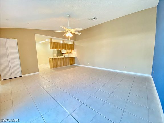 3rd image of 15455 Crystal Lake Dr