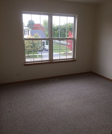 4th image of 822 Woodewind Dr #822