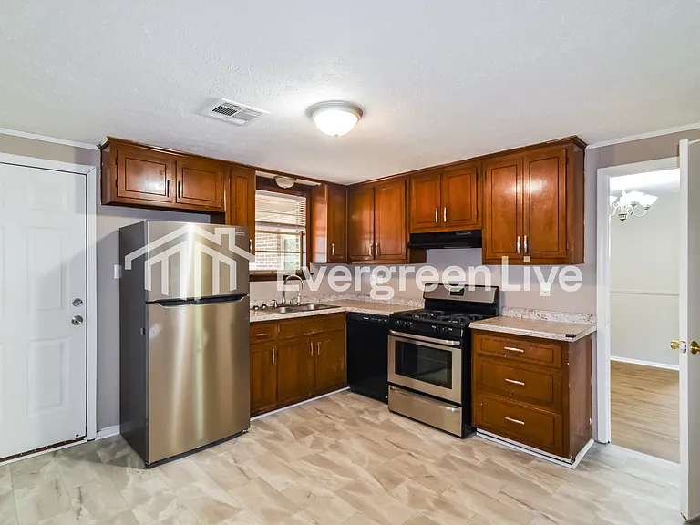203 Juniper Ct — Photo 7