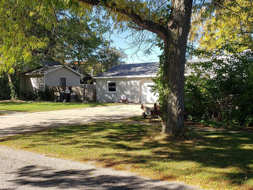 182 Washington St, Sunfield, MI 48890 Zillow