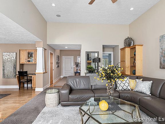 5th image of 3872 Jasper Ct