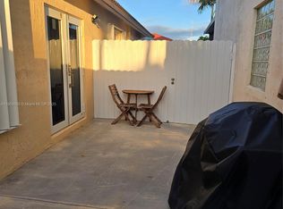 21431 SW 88th Ave, Cutler Bay, FL 33189