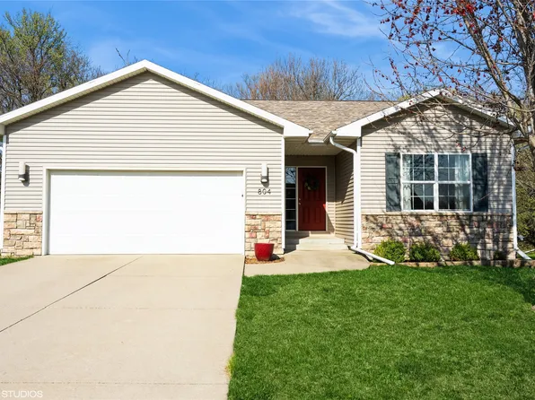 804 Patchett Dr NE, Mitchellville, IA 50169