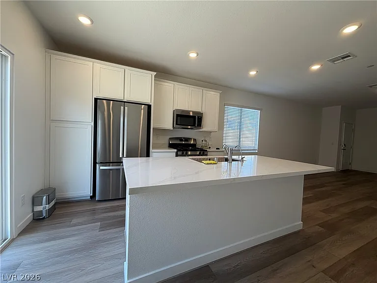 135 Chloe Chase Ave — Photo 6
