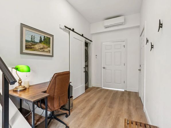 (undisclosed Address)