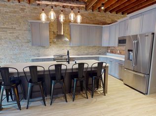 334 Main St #1/2, Racine, WI 53403